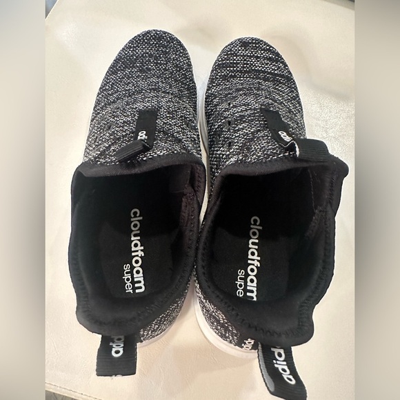 adidas Cloudfoam Pure Core Black Women’s Shoes Size 8 EUC Missing Laces Walking - Picture 3 of 9